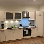 Moderne In *